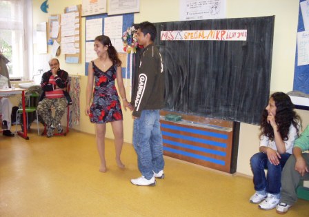 miss-2010-048
