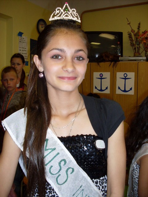 miss-2010-097